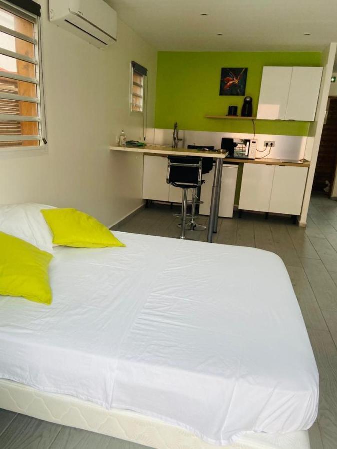 Residence Vwal O Van 1, Studio Plage A Proximite Sainte-Anne  Exterior foto